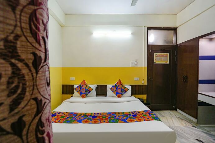Imagen de la habitación del Hotel Fabhotel Ashoka Inn. Foto 18