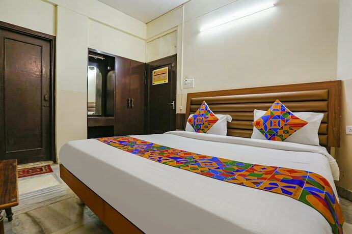 Imagen de la habitación del Hotel Fabhotel Ashoka Inn. Foto 19