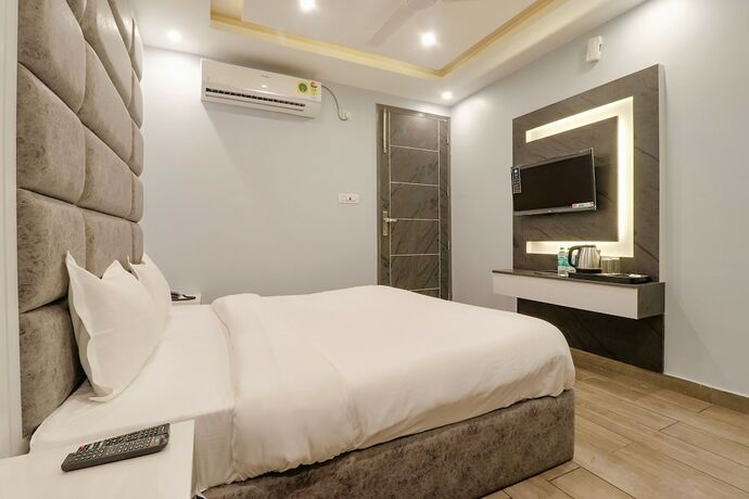 Imagen general del Hotel Fabhotel Av Royale. Foto 2