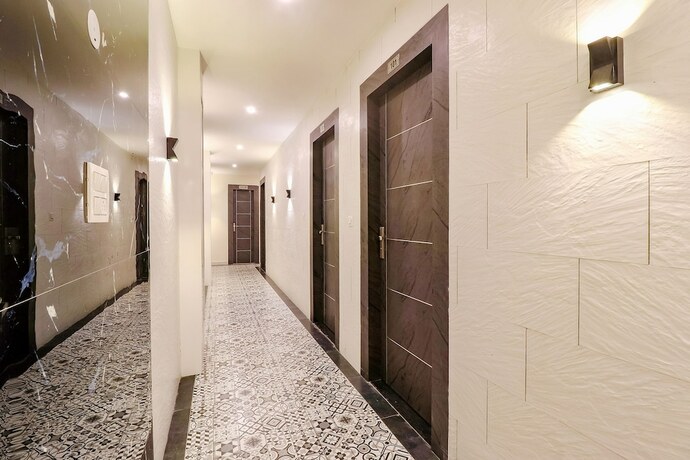 Imagen general del Hotel Fabhotel Av Royale. Foto 14