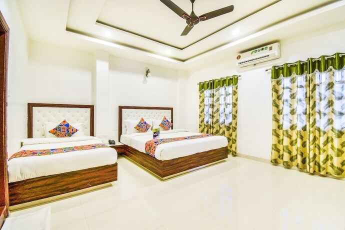 Imagen de la habitación del Hotel Fabhotel Baba Palace Pichola Lake. Foto 4