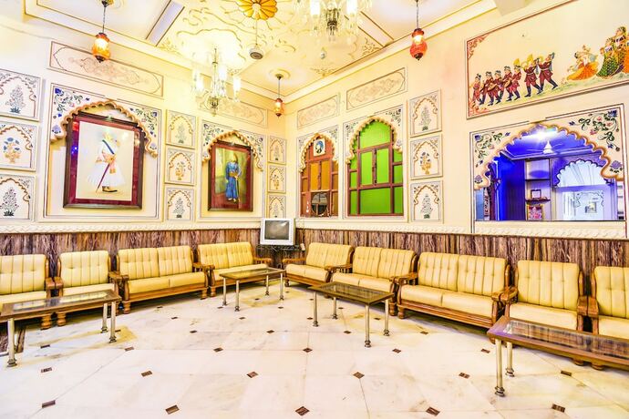 Imagen de los interiores del Hotel Fabhotel Baba Palace Pichola Lake. Foto 20