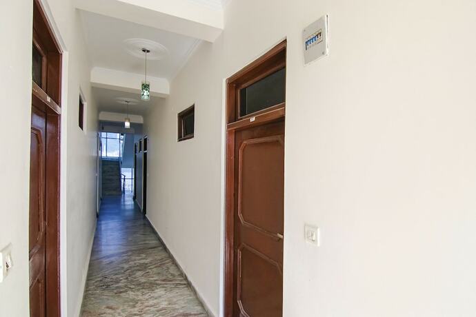 Imagen general del Hotel Fabhotel Baragarh Regency. Foto 9