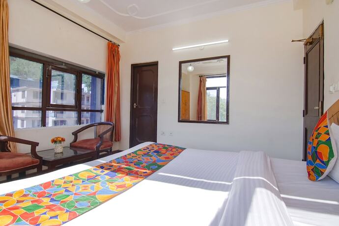 Imagen general del Hotel Fabhotel Baragarh Regency. Foto 16