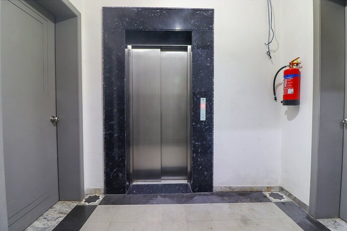 Imagen general del Hotel Fabhotel Be Happy. Foto 8