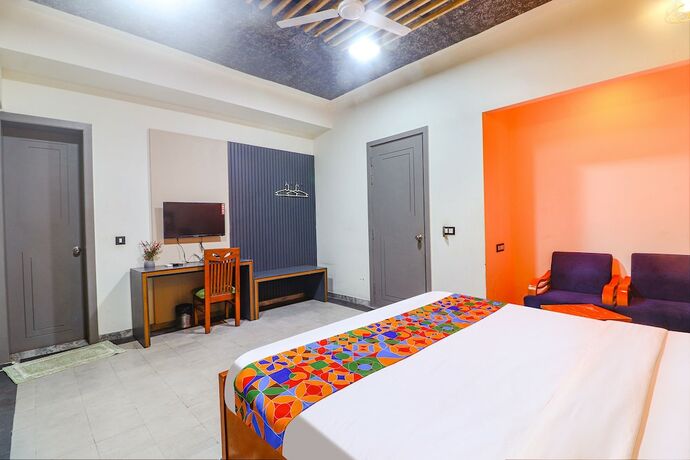 Imagen general del Hotel Fabhotel Be Happy. Foto 11