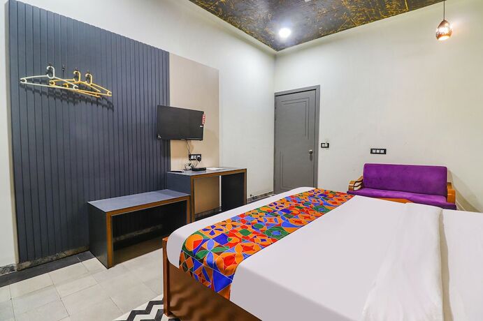 Imagen general del Hotel Fabhotel Be Happy. Foto 14