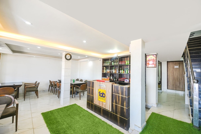 Imagen de los interiores del Hotel Fabhotel Beer Castle. Foto 19