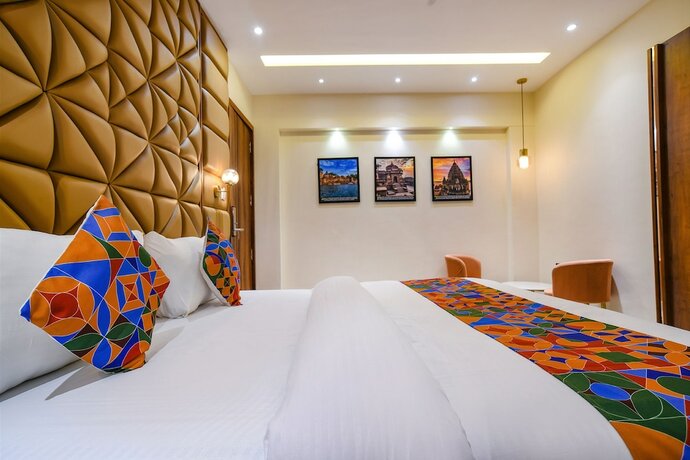 Imagen general del Hotel Fabhotel Benchmark. Foto 9
