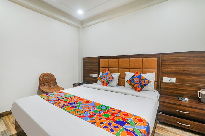 Imagen de la habitación del Hotel Fabhotel Bless Inn. Foto 20