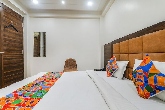 Imagen general del Hotel Fabhotel Bless Inn. Foto 17