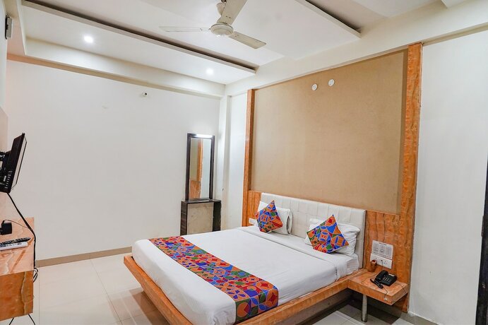 Imagen de la habitación del Hotel Fabhotel Bliss Inn. Foto 19