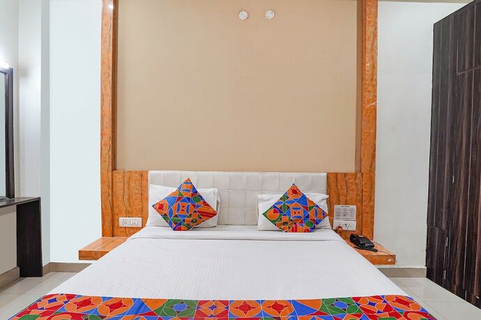 Imagen de la habitación del Hotel Fabhotel Bliss Inn. Foto 20