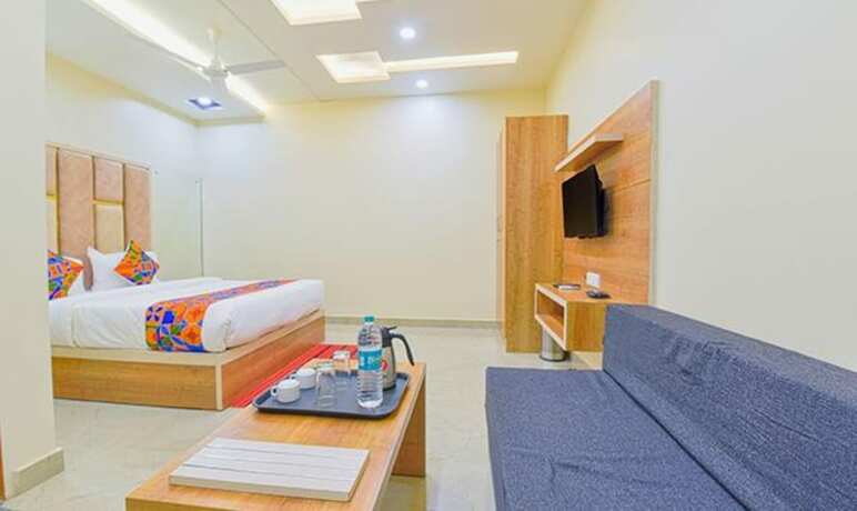 Imagen de la habitación del Hotel Fabhotel Bohra International. Foto 17