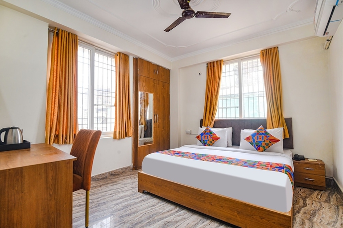 Imagen de la habitación del Hotel Fabhotel Buddha Sunrise. Foto 3