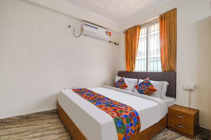 Imagen de la habitación del Hotel Fabhotel Buddha Sunrise. Foto 6