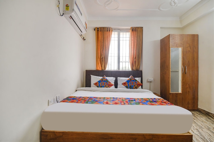 Imagen de la habitación del Hotel Fabhotel Buddha Sunrise. Foto 8