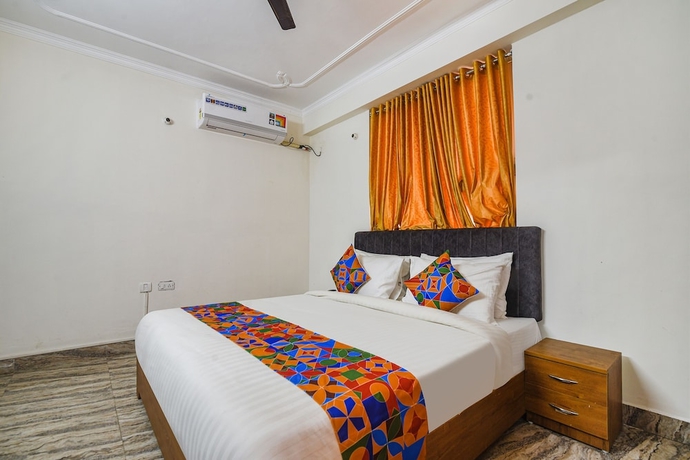 Imagen de la habitación del Hotel Fabhotel Buddha Sunrise. Foto 9