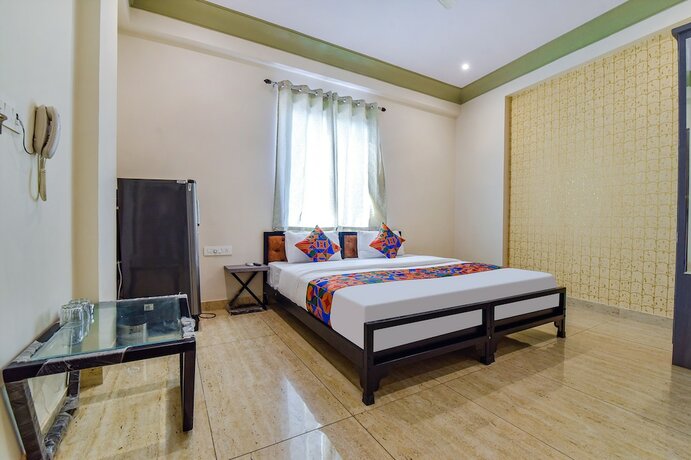 Imagen general del Hotel Fabhotel Bungalow 18. Foto 4