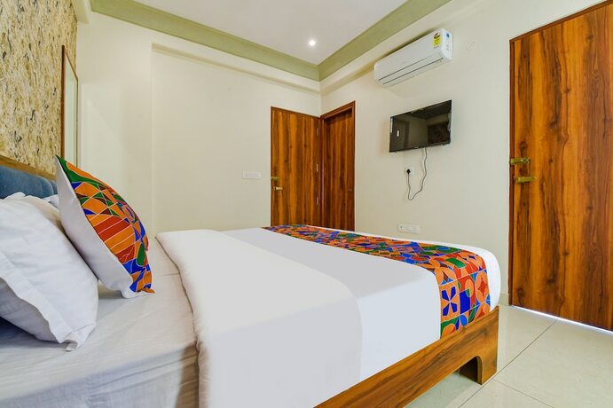 Imagen general del Hotel Fabhotel Bungalow 18. Foto 6