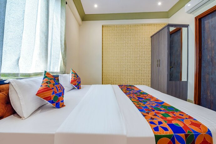 Imagen general del Hotel Fabhotel Bungalow 18. Foto 13