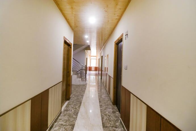 Imagen general del Hotel Fabhotel Castle Rock. Foto 3