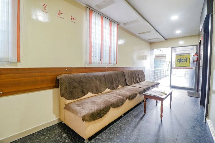 Imagen general del Hotel Fabhotel Champion Residency. Foto 6