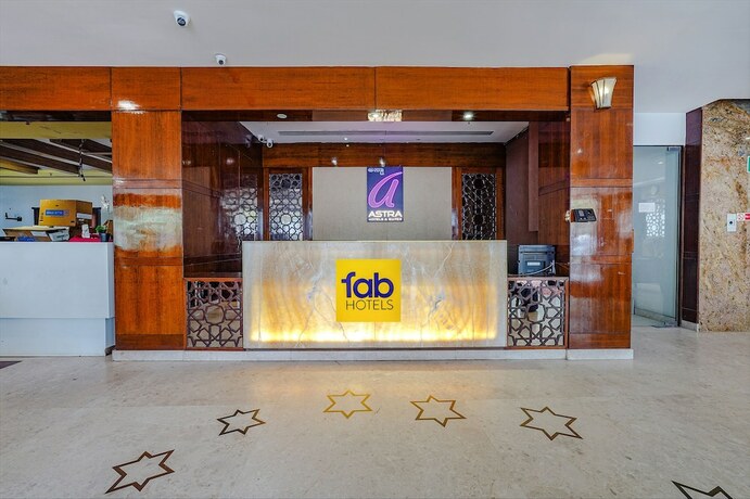 Imagen general del Hotel Fabhotel Chris. Foto 10