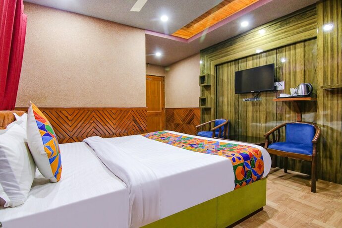 Imagen de la habitación del Hotel Fabhotel City Plaza. Foto 16
