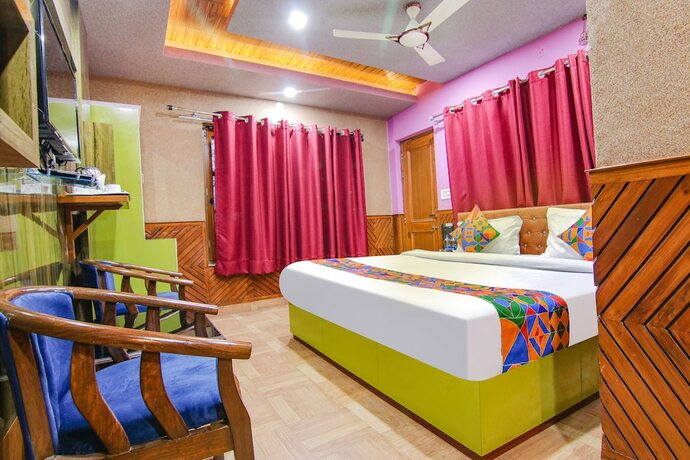 Imagen de la habitación del Hotel Fabhotel City Plaza. Foto 17