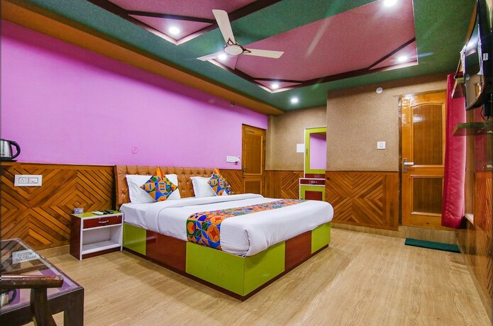 Imagen de la habitación del Hotel Fabhotel City Plaza. Foto 20
