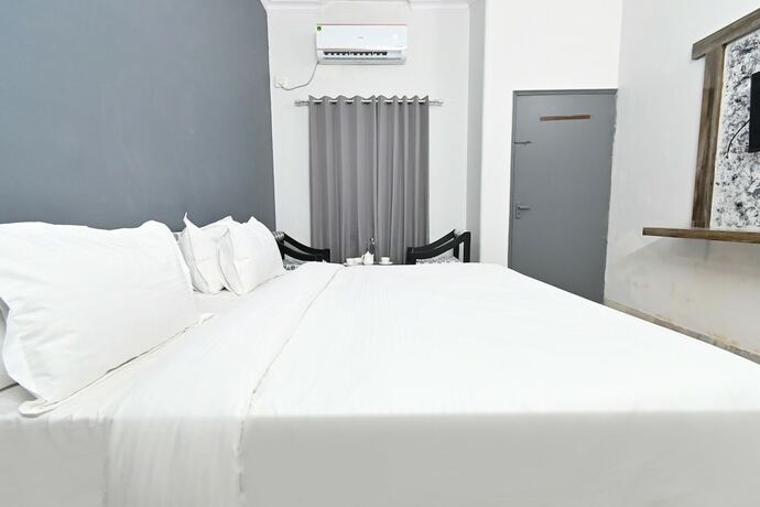 Imagen general del Hotel Fabhotel Classic Holiday. Foto 6