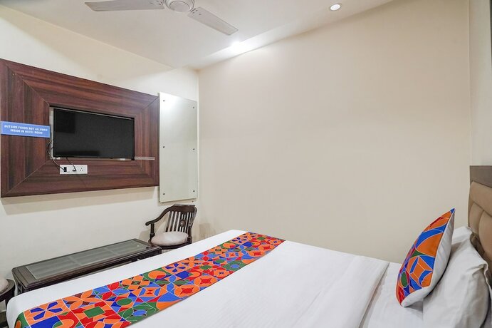 Imagen general del Hotel Fabhotel Cloud 9 Shopprix Mall. Foto 7