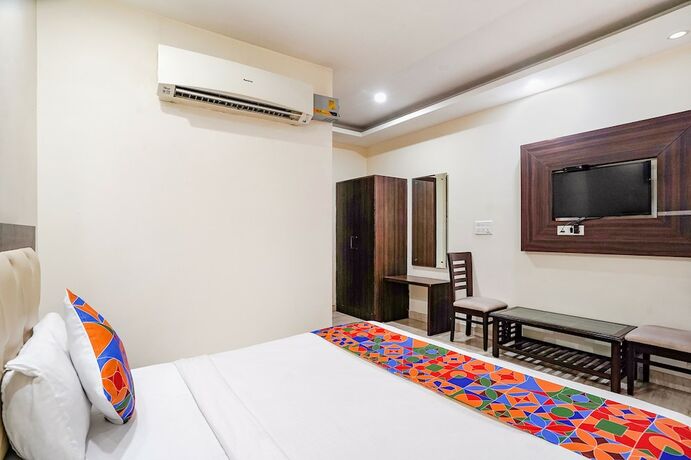 Imagen general del Hotel Fabhotel Cloud 9 Shopprix Mall. Foto 15