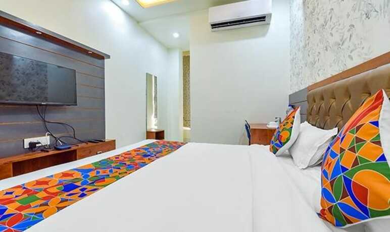 Imagen general del Hotel Fabhotel Cm Palace. Foto 13