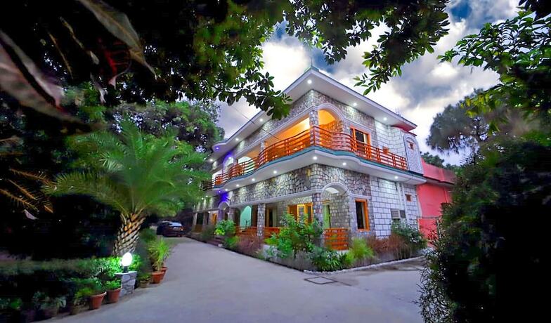 Imagen general del Hotel Fabhotel Corbett Green View Garden And Stay. Foto 12