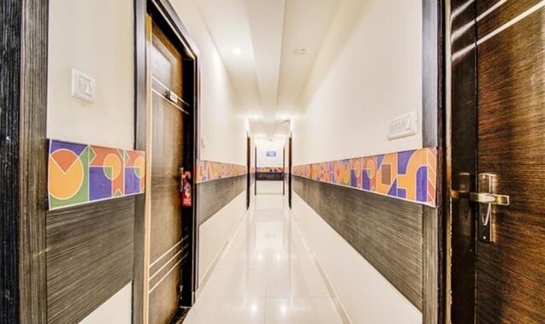 Imagen general del Hotel Fabhotel Crown Residency. Foto 4