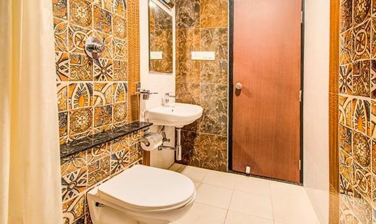 Imagen general del Hotel Fabhotel Crown Residency. Foto 5