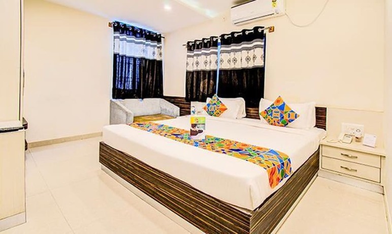 Imagen de la habitación del Hotel Fabhotel Crown Residency. Foto 15