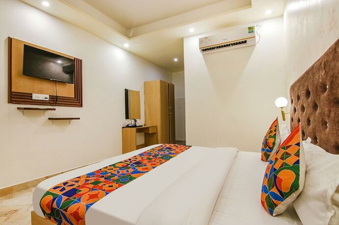 Imagen general del Hotel Fabhotel Crown Star. Foto 1