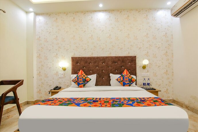 Imagen de la habitación del Hotel Fabhotel Crown Star. Foto 19