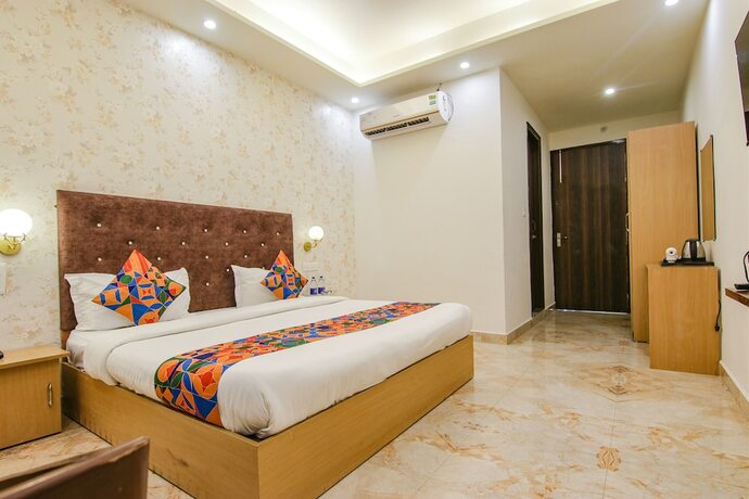 Imagen de la habitación del Hotel Fabhotel Crown Star. Foto 20