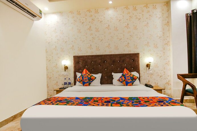 Imagen general del Hotel Fabhotel Crown Star. Foto 7