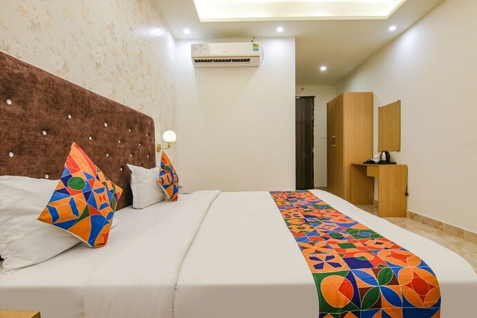 Imagen general del Hotel Fabhotel Crown Star. Foto 18