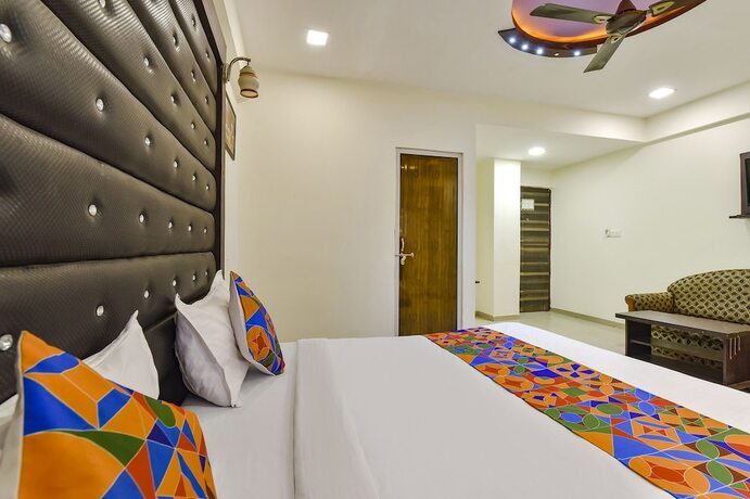 Imagen general del Hotel Fabhotel Crystal Inn Ii. Foto 18
