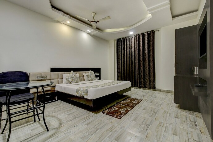 Imagen de la habitación del Hotel Fabhotel Csfc. Foto 16