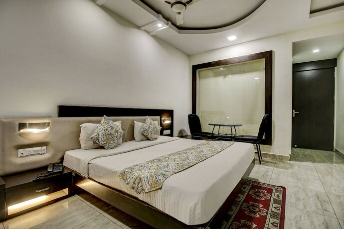 Imagen de la habitación del Hotel Fabhotel Csfc. Foto 17