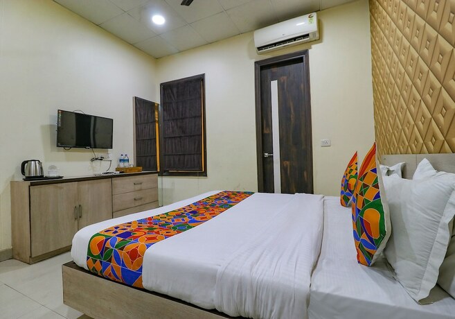 Imagen general del Hotel Fabhotel De Agya Paradise. Foto 1