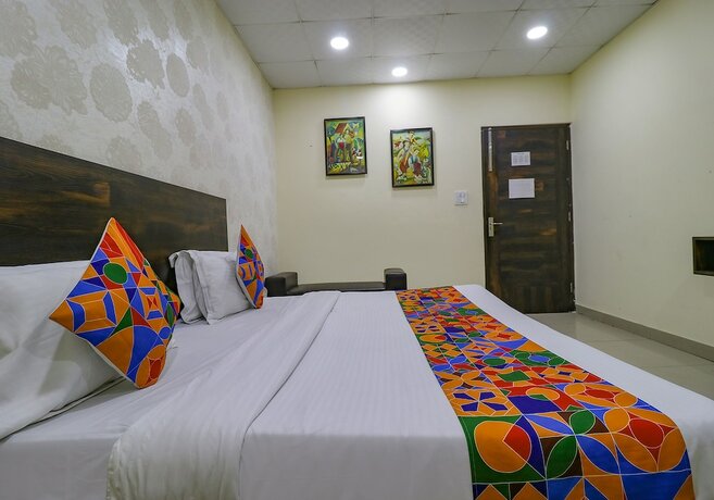 Imagen de la habitación del Hotel Fabhotel De Agya Paradise. Foto 15