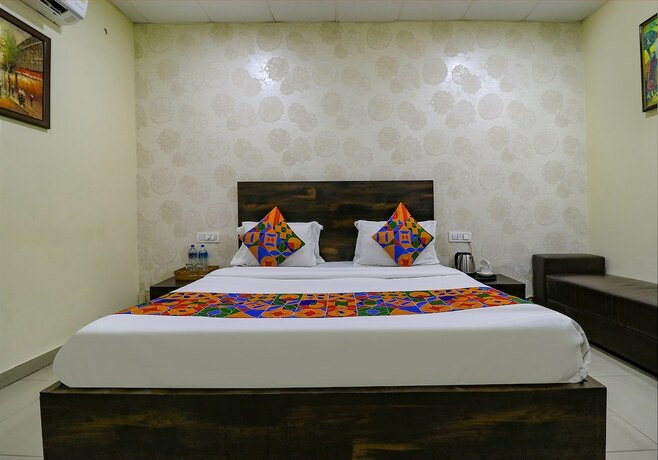 Imagen de la habitación del Hotel Fabhotel De Agya Paradise. Foto 20
